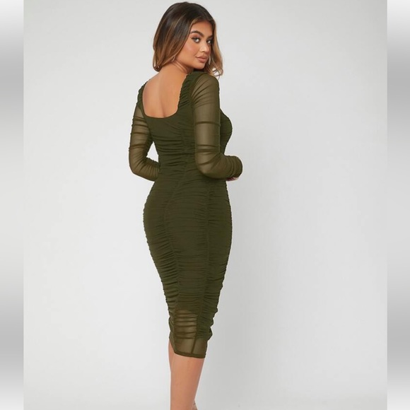 Rushed mesh green bodycon dress midi knee length - Picture 3 of 4